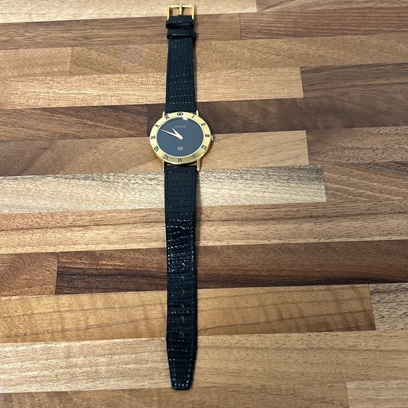 Gucci unisex watch gold plated - Picture 2 of 13